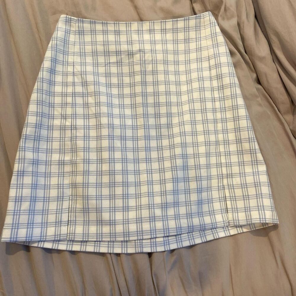Brandy-melville Women's White and Blue Skirt